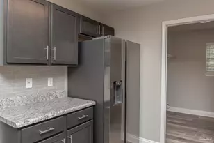 245 Cary Memorial, Pensacola, FL 32505 - Photo 6