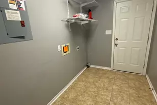 5748 Princeton Dr, Pensacola, FL 32526 - Photo 10