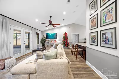 1569 Amarillo Trl, Gulf Breeze, FL 32563 - Photo 8