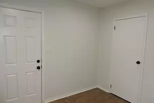 5720 Fairway Dr, Milton, FL 32570 - Photo 8