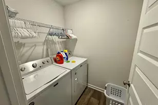 5645 Guinevere Ln, Milton, FL 32583 - Photo 12