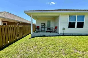 5645 Guinevere Ln, Milton, FL 32583 - Photo 22