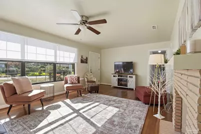2340 Teate Ave, Pensacola, FL 32504 - Photo 6