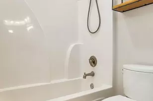 606 W Intendencia, Pensacola, FL 32502 - Photo 34