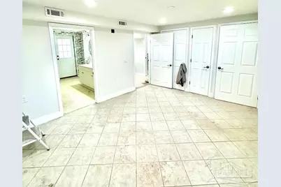 5406 Tomlinson Rd, Pensacola, FL 32526 - Photo 10