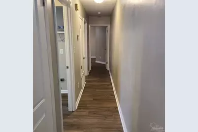 910 N Devilliers St #B, Pensacola, FL 32501 - Photo 6