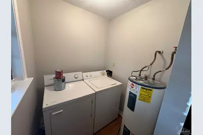 6413 Kennington Cir, Milton, FL 32570 - Photo 6