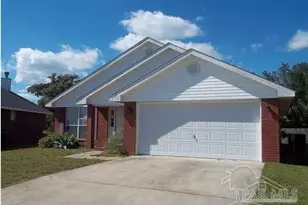 5121 Cocoa Dr, Pensacola, FL 32526 - Photo 1