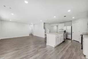 5280 Peach Dr, Pace, FL 32571 - Photo 8