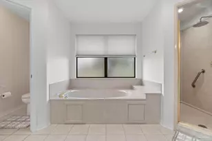 2640 Masters Blvd, Navarre, FL 32566 - Photo 22