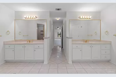 2640 Masters Blvd, Navarre, FL 32566 - Photo 22