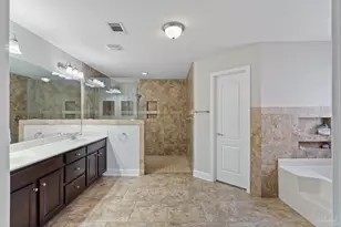 2365 Crescent Rd, Navarre, FL 32566 - Photo 18