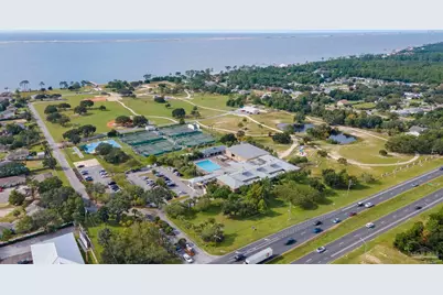 2365 Crescent Rd, Navarre, FL 32566 - Photo 62