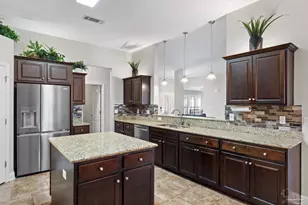 2365 Crescent Rd, Navarre, FL 32566 - Photo 12