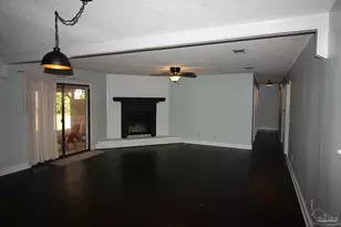 9719 Hollowbrook Dr, Pensacola, FL 32514 - Photo 12