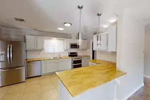 11215 Gulf Beach Hwy, Pensacola, FL 32507 - Photo 16