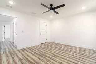 935 Paradise Beach Cir, Pensacola, FL 32506 - Photo 36