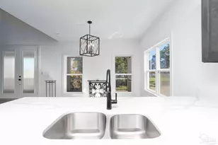 935 Paradise Beach Cir, Pensacola, FL 32506 - Photo 14