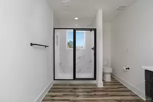 935 Paradise Beach Cir, Pensacola, FL 32506 - Photo 38