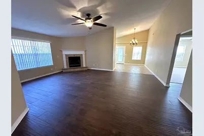7909 Cayenne Way, Pensacola, FL 32526 - Photo 2