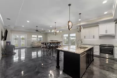 1402 E Fisher St, Pensacola, FL 32503 - Photo 18