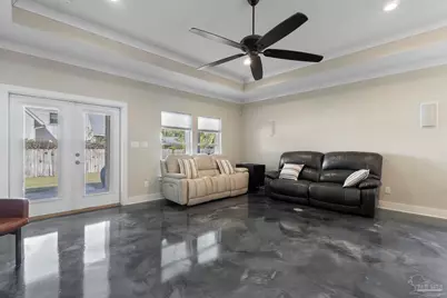 1402 E Fisher St, Pensacola, FL 32503 - Photo 22