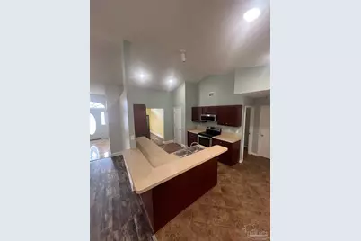 4804 Ribault Ln, Milton, FL 32570 - Photo 8