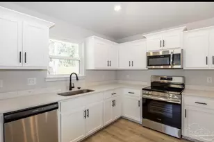 5342 Hidden Pnes Cir, Milton, FL 32583 - Photo 10