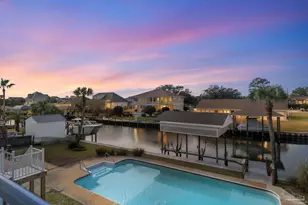 951 Coronado Dr, Gulf Breeze, FL 32563 - Photo 40