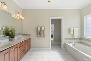 951 Coronado Dr, Gulf Breeze, FL 32563 - Photo 16