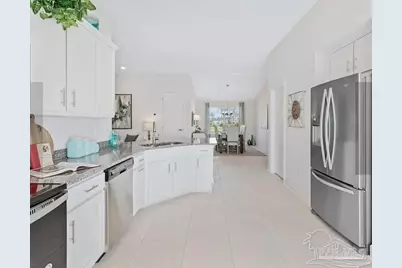 5338 Hidden Pines Cir, Milton, FL 32583 - Photo 4