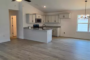 709 Giese Ln, Pensacola, FL 32506 - Photo 4