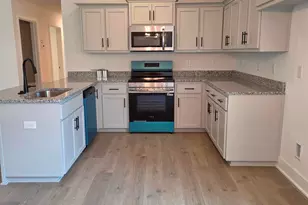 709 Giese Ln, Pensacola, FL 32506 - Photo 6