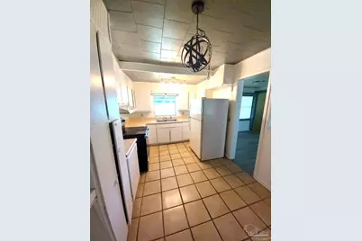 4 Marine Dr, Pensacola, FL 32507 - Photo 8