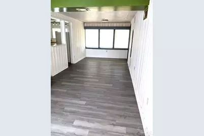 4 Marine Dr, Pensacola, FL 32507 - Photo 4