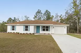 5601 Riviera Dr, Milton, FL 32583 - Photo 1