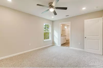 5601 Riviera Dr, Milton, FL 32583 - Photo 14