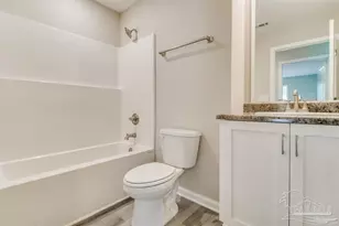 5601 Riviera Dr, Milton, FL 32583 - Photo 16