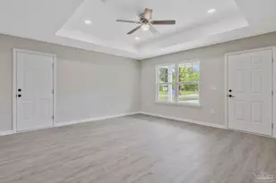 5601 Riviera Dr, Milton, FL 32583 - Photo 6