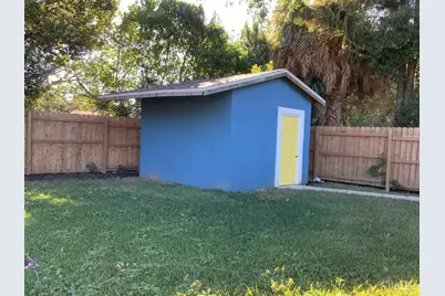 217 E Fisher St, Pensacola, FL 32503 - Photo 2
