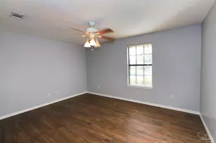 648 Green Pine Dr, Pensacola, FL 32506 - Photo 12