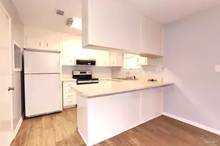 648 Green Pine Dr, Pensacola, FL 32506 - Photo 10