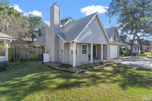 4224 Spanish Trail Pl, Pensacola, FL 32504 - Photo 2