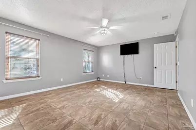 8147 Country Bay Blvd, Navarre, FL 32566 - Photo 30