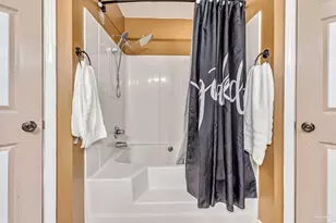 8147 Country Bay Blvd, Navarre, FL 32566 - Photo 32