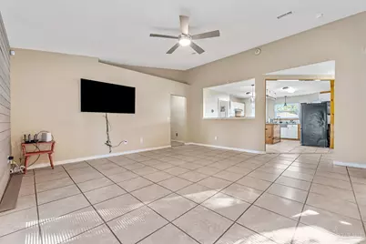 8147 Country Bay Blvd, Navarre, FL 32566 - Photo 8