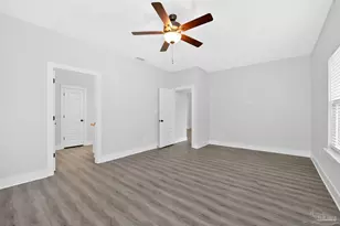 5087 San Pedro Ct, Milton, FL 32583 - Photo 18