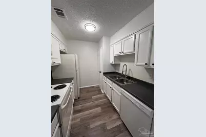 7002 Lanier Dr #2, Pensacola, FL 32504 - Photo 10