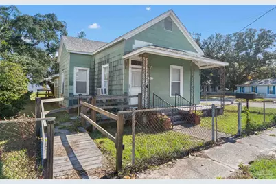 796 S E St, Pensacola, FL 32502 - Photo 2