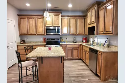 820 Oak Alley, Pensacola, FL 32506 - Photo 4